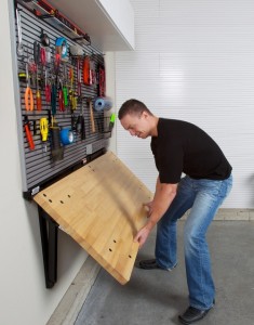 Wall mounted workbench